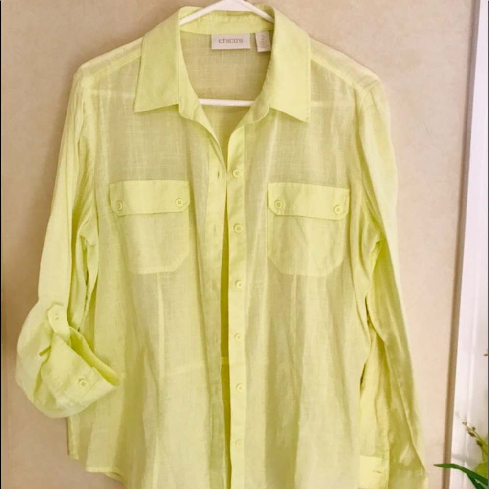 Chico size 2 shirt